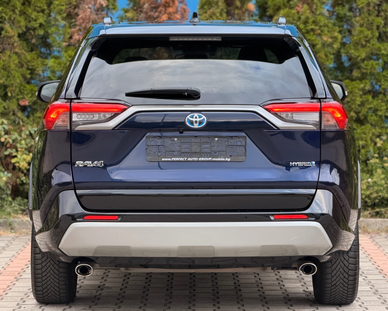 Toyota Rav4 2.5-HAYBRID-STAYLE-КОЖА-ПОДГРЕВ-НАВИ-КАМЕРА188Х.КМ, снимка 4 - Автомобили и джипове - 55155557