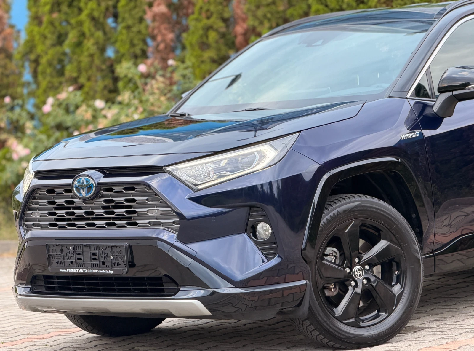 Toyota Rav4 2.5-HAYBRID-STAYLE-КОЖА-ПОДГРЕВ-НАВИ-КАМЕРА188Х.КМ, снимка 2 - Автомобили и джипове - 55155557