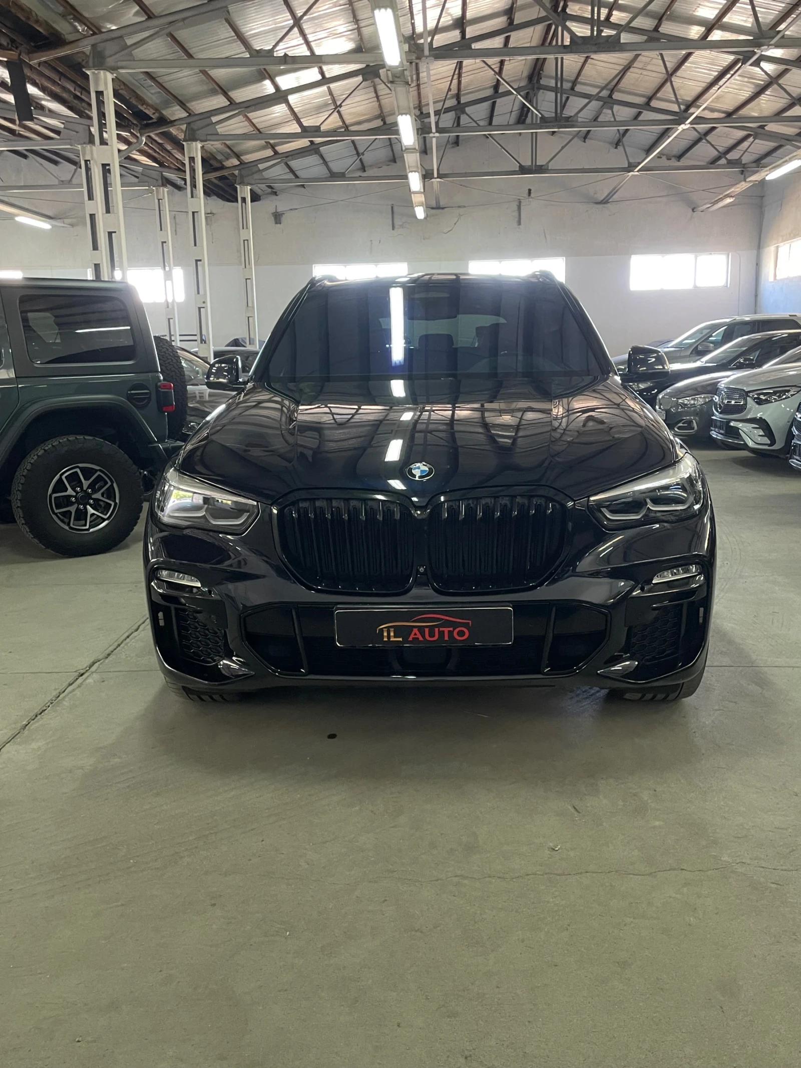 BMW X5 4.0i/Xdr/Mpak/harm/kard/distr/Обдух/панор/360/тегл, снимка 3 - Автомобили и джипове - 55500853