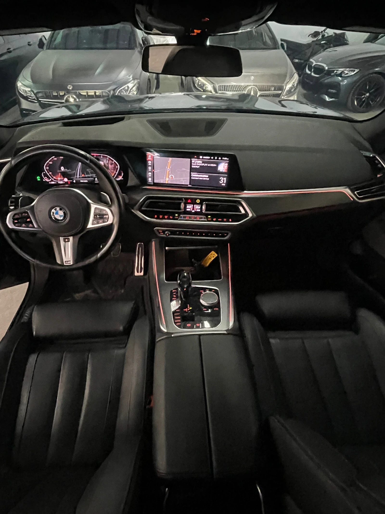 BMW X5 4.0i/Xdr/Mpak/harm/kard/distr/Обдух/панор/360/тегл, снимка 9 - Автомобили и джипове - 55500853