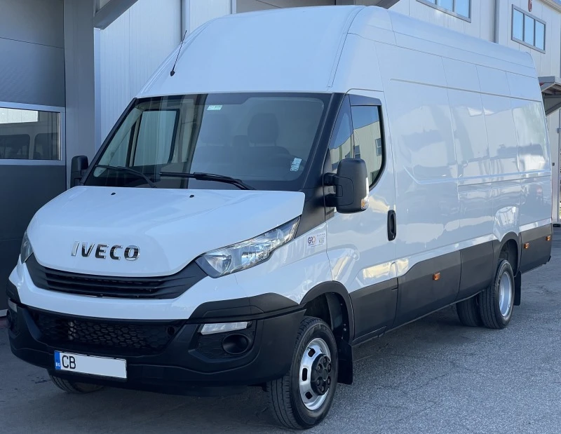 Iveco Daily Б категория , снимка 1 - Бусове и автобуси - 46510185