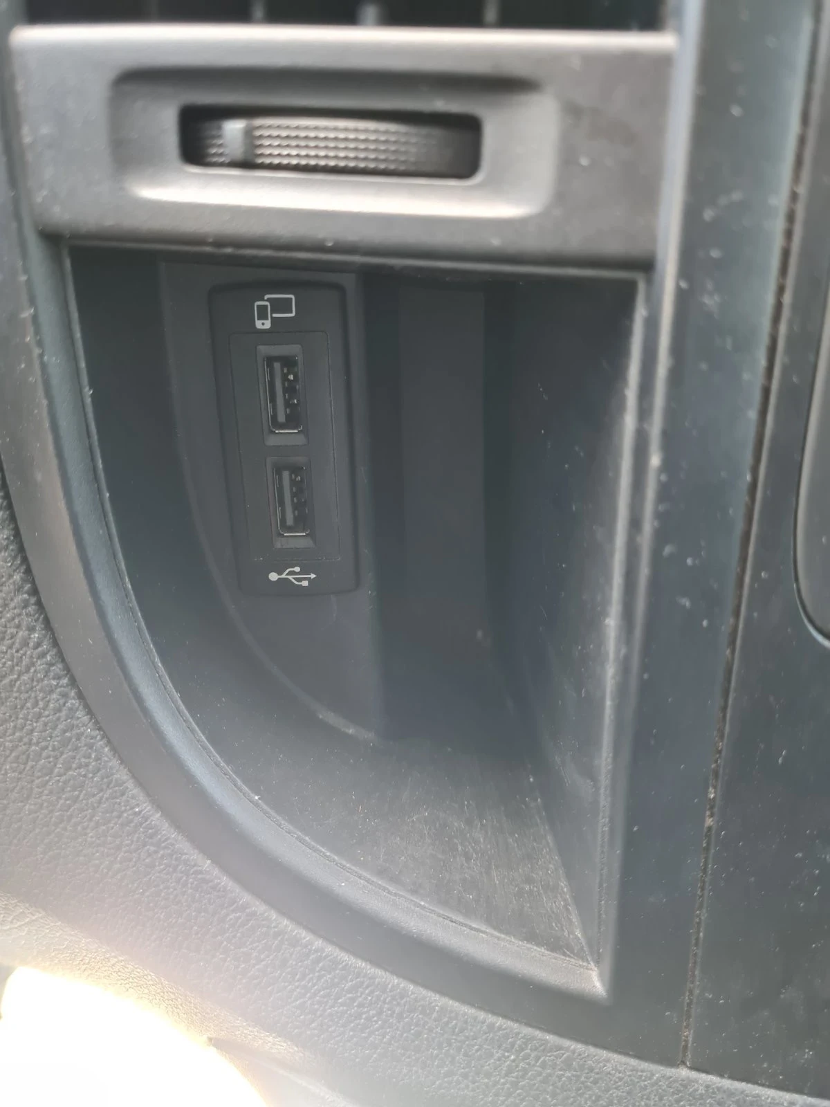 Mercedes-Benz Vito 110 ka/навигация/круиз контрол/парктроник, снимка 17 - Бусове и автобуси - 54723242