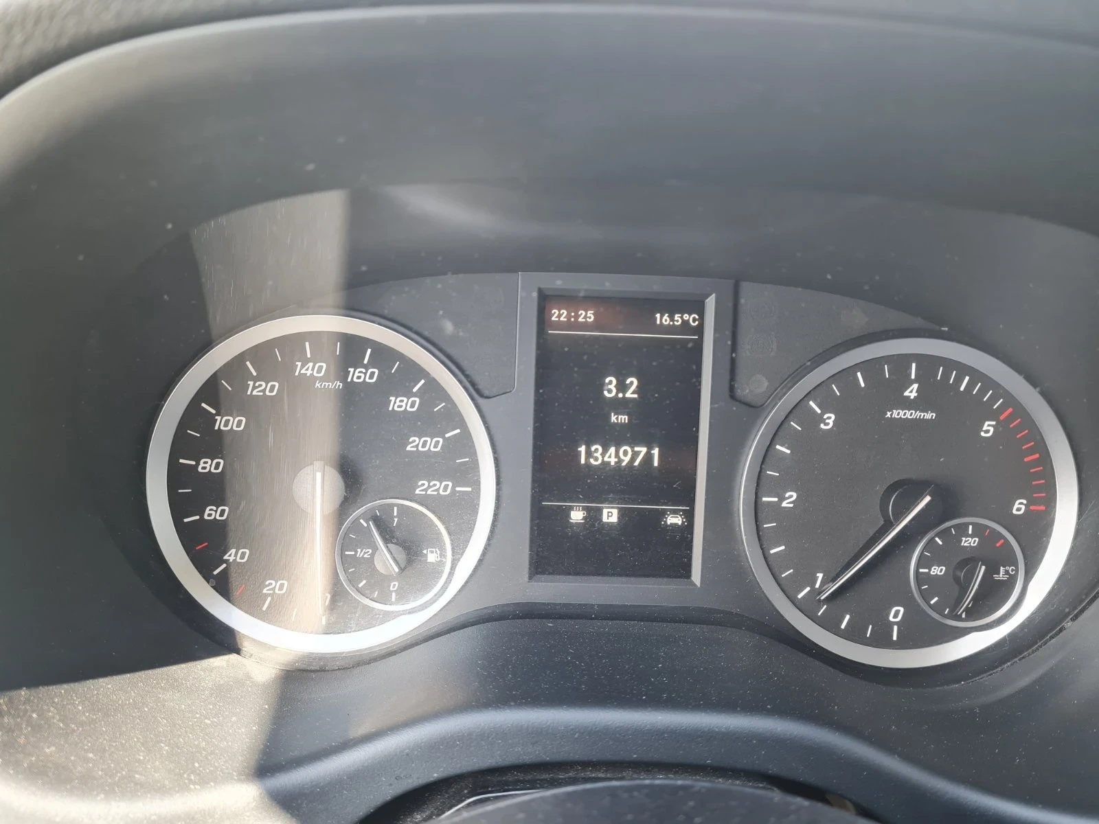 Mercedes-Benz Vito 110 ka/навигация/круиз контрол/парктроник, снимка 12 - Бусове и автобуси - 54723242