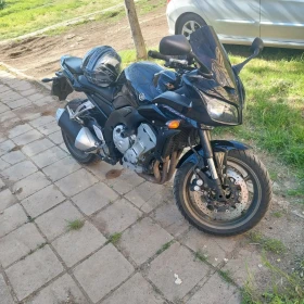 ����� �� �������� �� Yamaha Fazer
