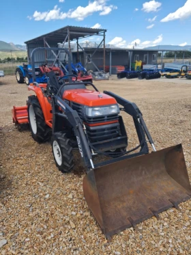 Трактор Kubota СКАЙТРАК, снимка 2