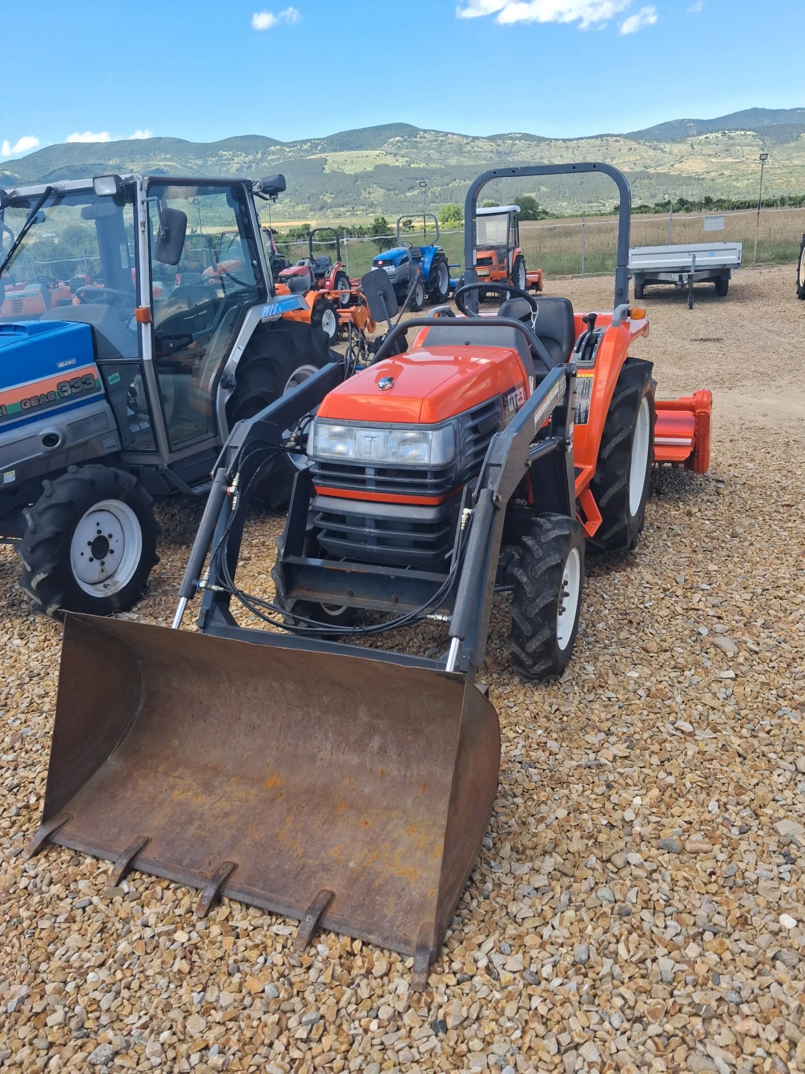Трактор Kubota