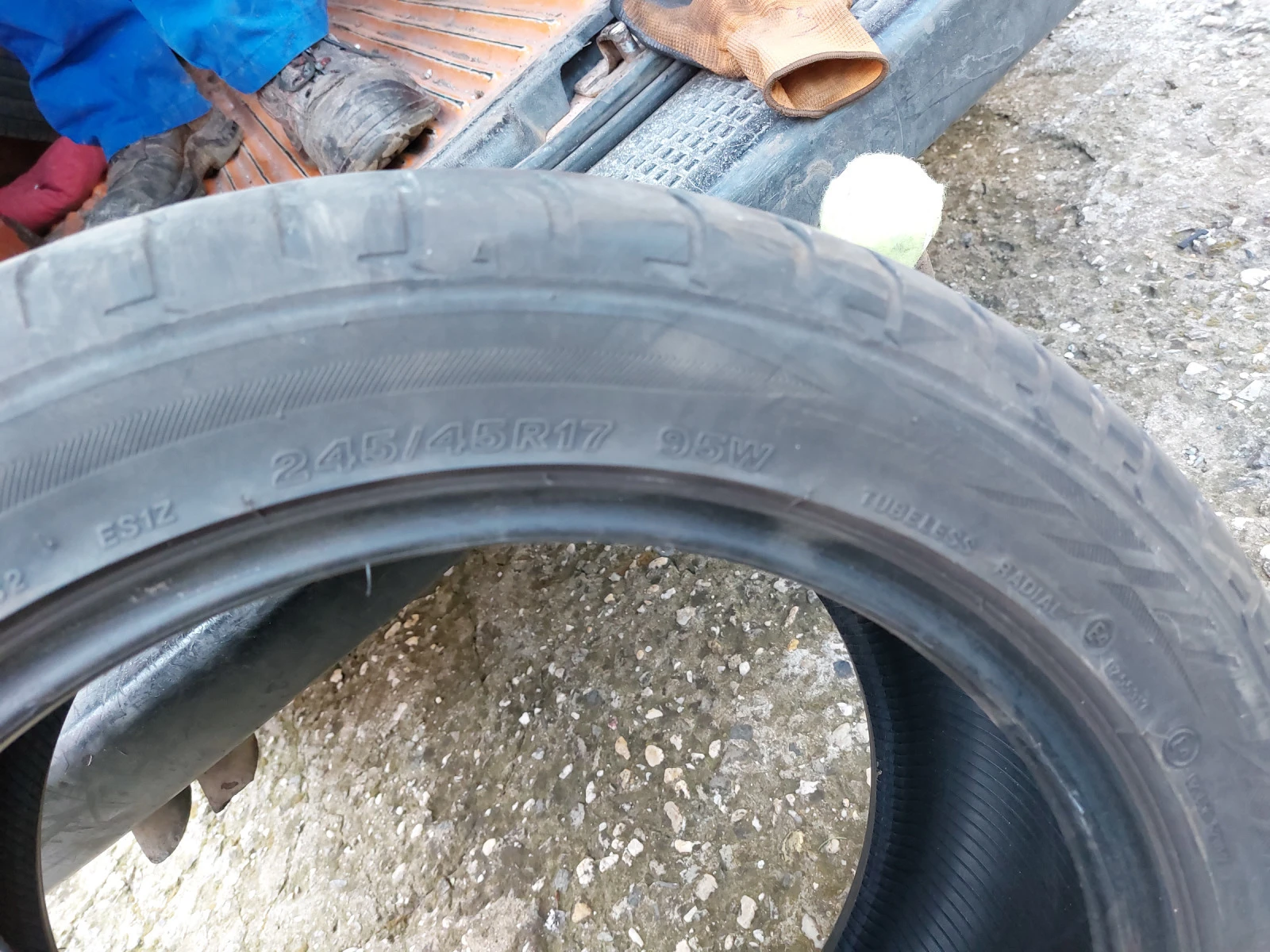  245/45R17 | Mobile.bg   7