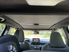 Toyota Yaris Lounge в Гаранция, снимка 6