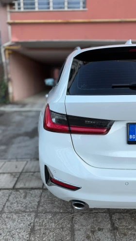BMW 320 320dXDrive, снимка 4