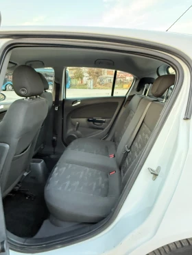 Opel Corsa 1.2i* KLIMА* 78000км, снимка 11