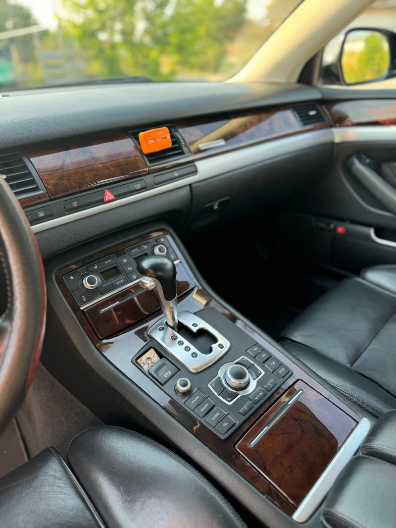 Audi A8, снимка 10 - Автомобили и джипове - 46930967