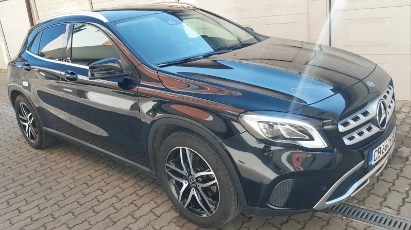 Mercedes-Benz GLA 180, снимка 4 - Автомобили и джипове - 47227412