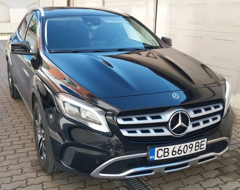 Mercedes-Benz GLA 180, снимка 5 - Автомобили и джипове - 47227412