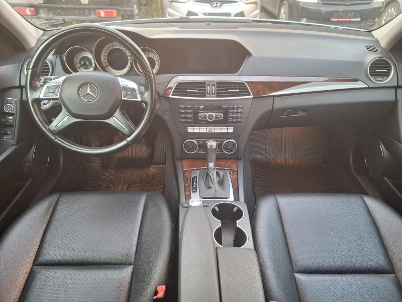 Mercedes-Benz C 300 4matic, 3.5 --133000 км, evro5, снимка 5 - Автомобили и джипове - 47233621