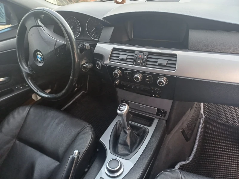 BMW 525 3.0 , снимка 9 - Автомобили и джипове - 48279586