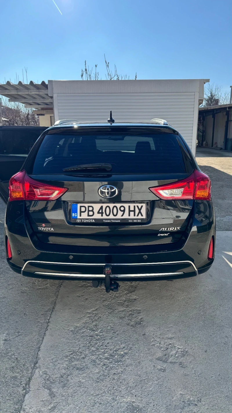 Toyota Auris Touring Sport, снимка 5 - Автомобили и джипове - 48836267