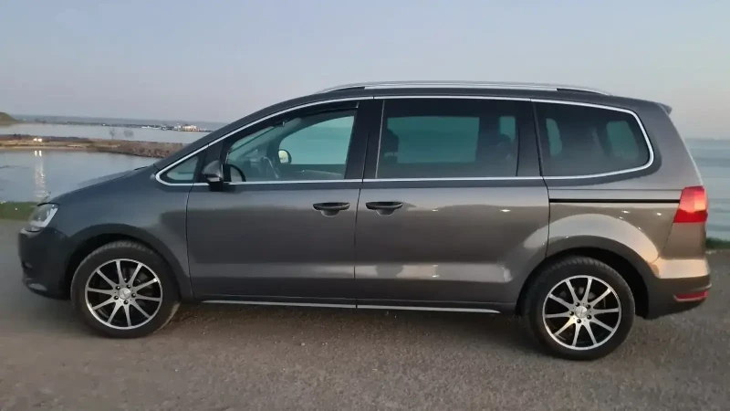 VW Sharan, снимка 2 - Автомобили и джипове - 49611615