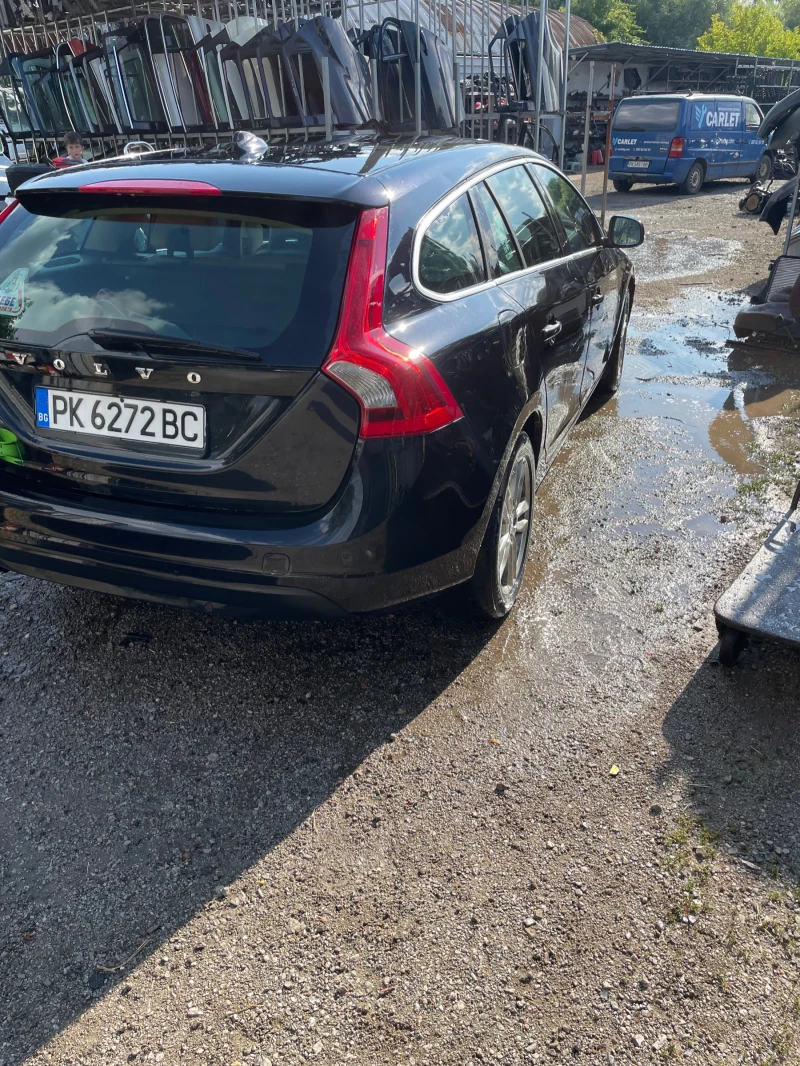 Volvo V60 2.0D 163p.s.НА ЧАСТИ, снимка 5 - Автомобили и джипове - 50851584