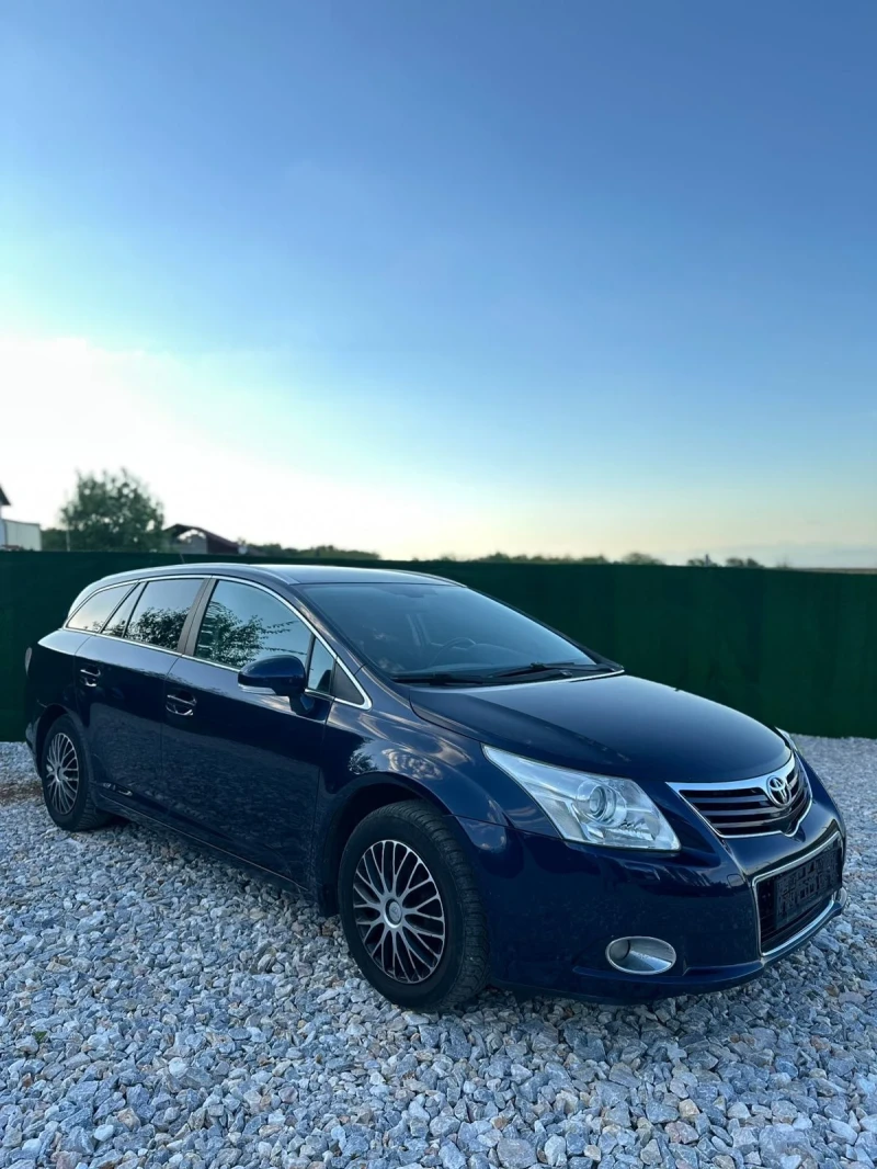 Toyota Avensis D4-D Keyless Entry & Start * ЛИЗИНГ* , снимка 3 - Автомобили и джипове - 51478503