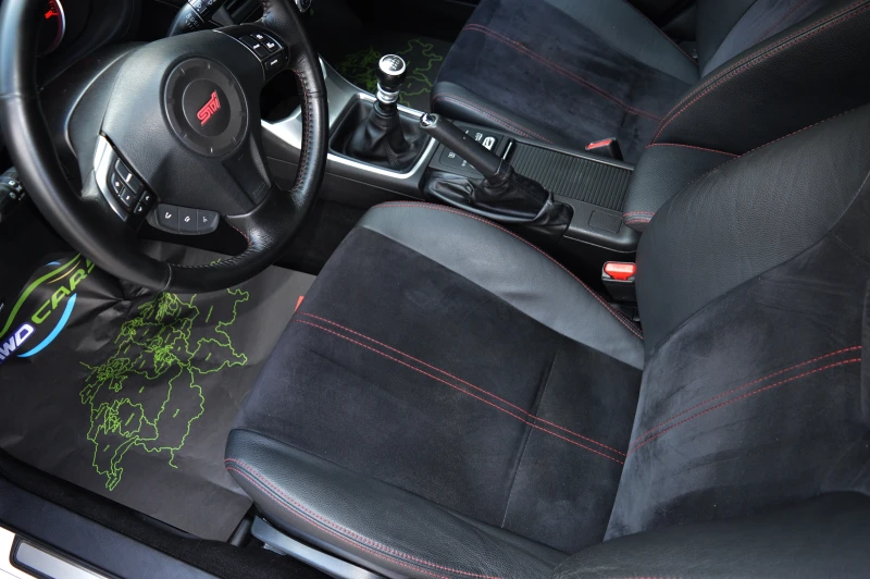 Subaru Impreza 2.5 WRX STI ШВЕЙЦАРИЯ, снимка 8 - Автомобили и джипове - 51836318