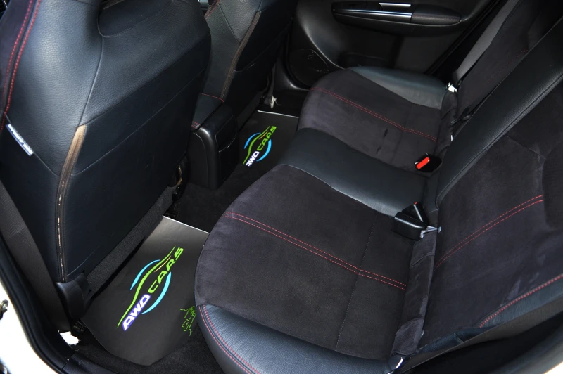 Subaru Impreza 2.5 WRX STI ШВЕЙЦАРИЯ, снимка 9 - Автомобили и джипове - 51836318