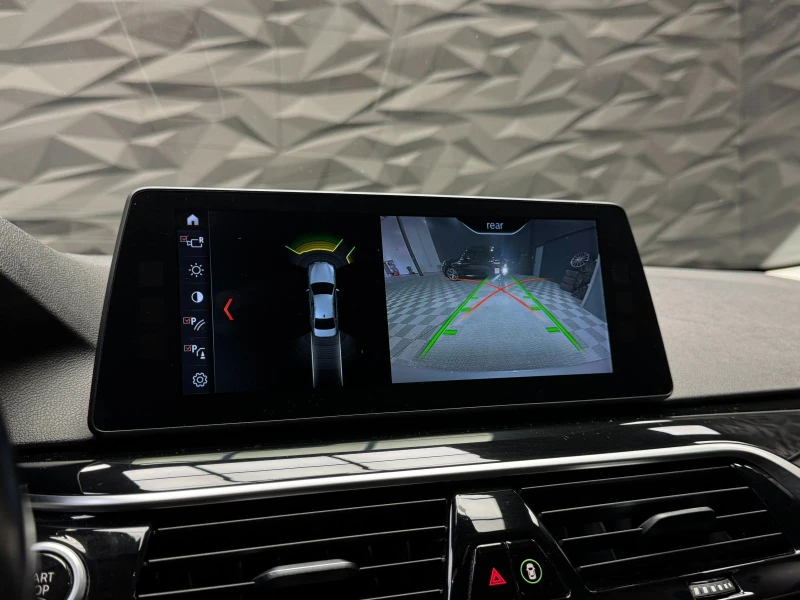 BMW 530 E iPerformance Обдухване* Camera* Edrive, снимка 15 - Автомобили и джипове - 51883312