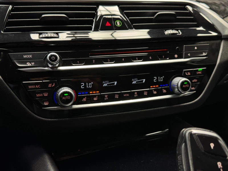 BMW 530 E iPerformance Обдухване* Camera* Edrive, снимка 12 - Автомобили и джипове - 51883312