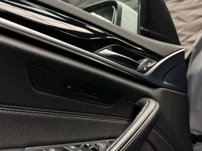 BMW 530 E iPerformance Обдухване* Camera* Edrive, снимка 14 - Автомобили и джипове - 51883312