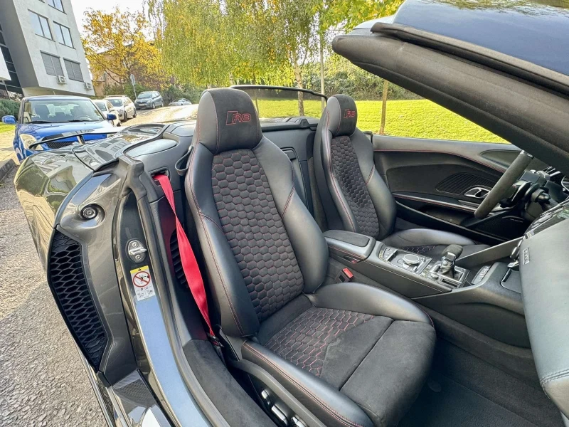 Audi R8 R8 PERFORMANCE CARBON/CERAMIC, снимка 14 - Автомобили и джипове - 52285846