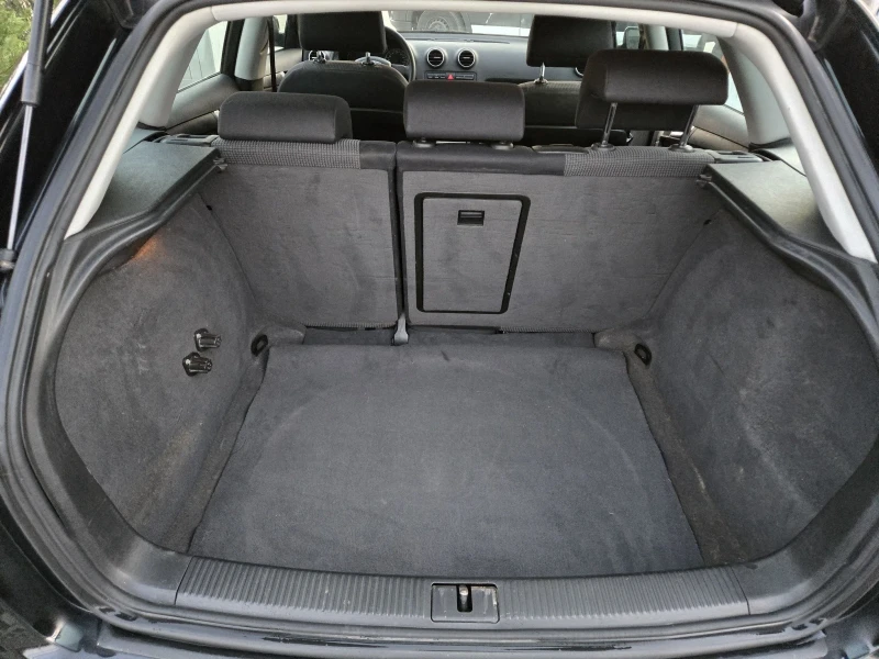 Audi A3 1.6i-102кс= КЛИМАТРОНИК= ПОДГРЕВ, снимка 10 - Автомобили и джипове - 52829950