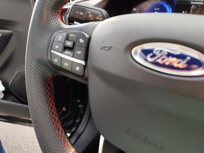 Ford Puma 1.0iTURB HYBRID* ST-LINE* LED* NAVI* CAMERA* АВТОМ, снимка 9 - Автомобили и джипове - 52929160