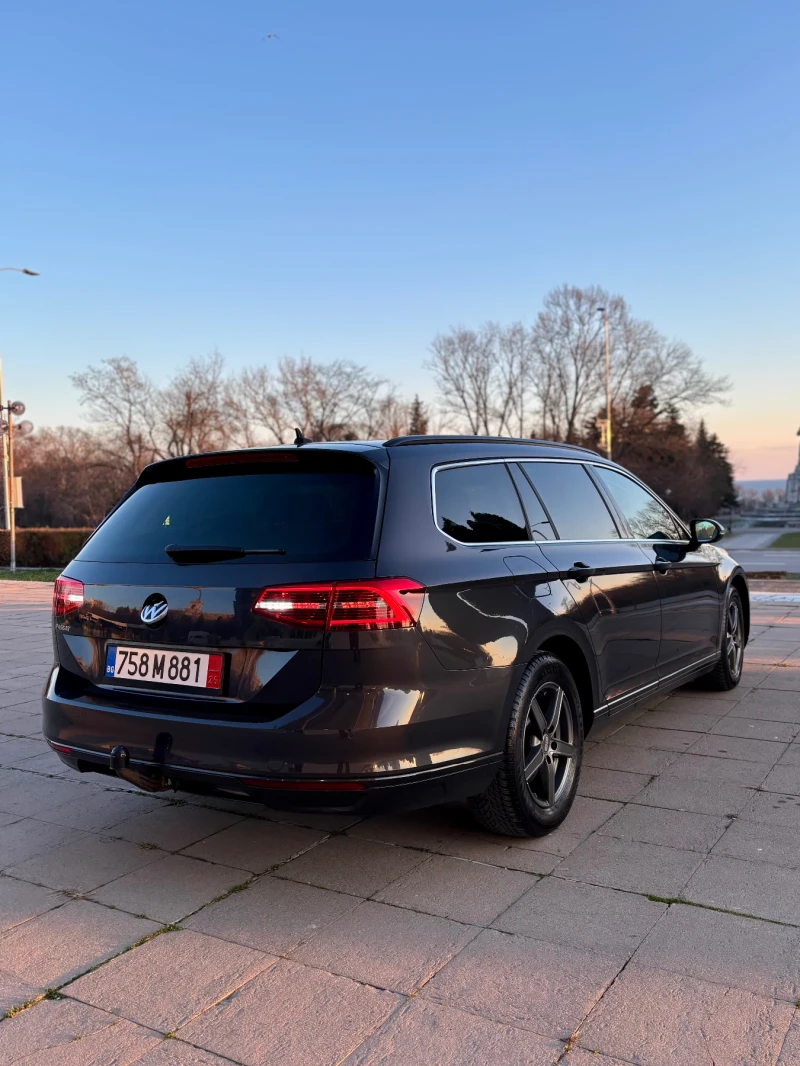 VW Passat 2.0 TDI 150кс DIGITAL CAMERA TOP, снимка 4 - Автомобили и джипове - 53077095