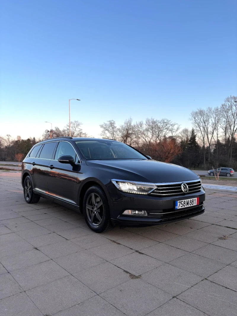 VW Passat 2.0 TDI 150кс DIGITAL CAMERA TOP, снимка 2 - Автомобили и джипове - 53077095