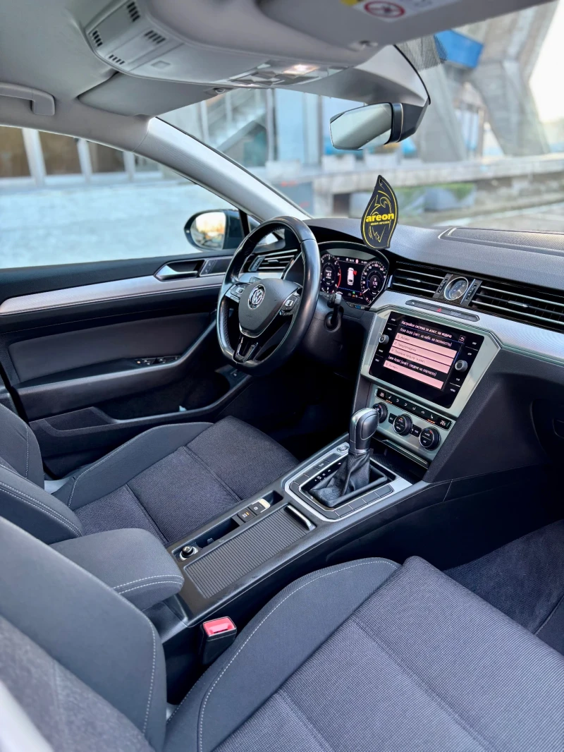 VW Passat 2.0 TDI 150кс DIGITAL CAMERA TOP, снимка 10 - Автомобили и джипове - 53077095