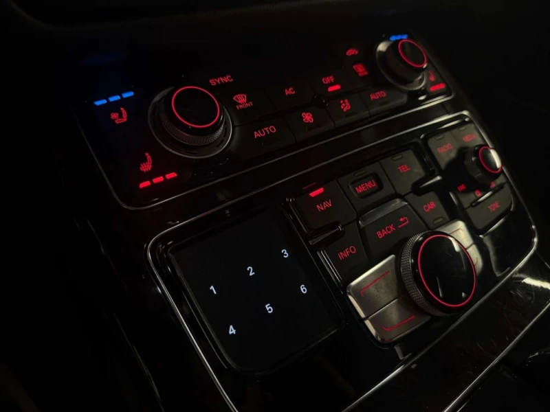 Audi A8 * CARFAX * ЦЕНА ДО БГ, снимка 10 - Автомобили и джипове - 53223398