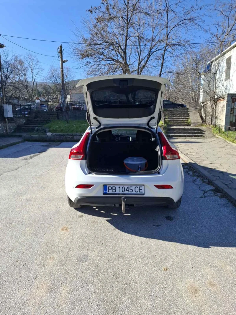 Volvo V40, снимка 5 - Автомобили и джипове - 53294195