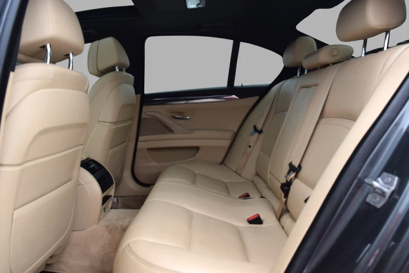 BMW 528 M-Package* CLEAN CARFAX * АвтоКредит* (ЦЕНА ДО БГ), снимка 14 - Автомобили и джипове - 53471991