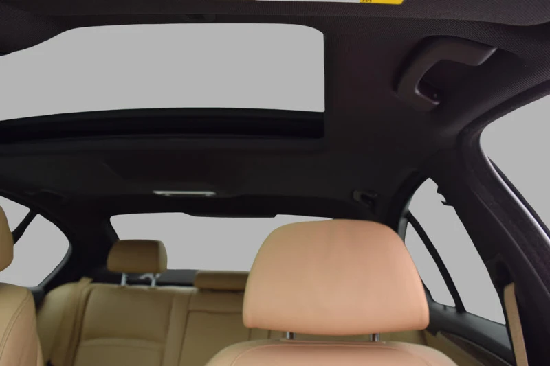 BMW 528 M-Package* CLEAN CARFAX * АвтоКредит* (ЦЕНА ДО БГ), снимка 13 - Автомобили и джипове - 53471991