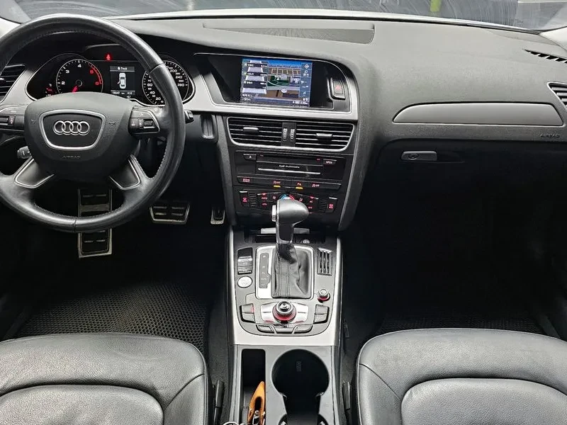 Audi A4 2.0 Tdi Dynamic B8 - изображение 7