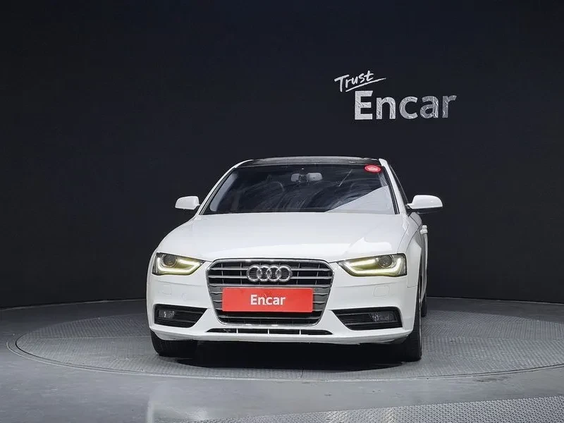 Audi A4 2.0 Tdi Dynamic B8 - изображение 3