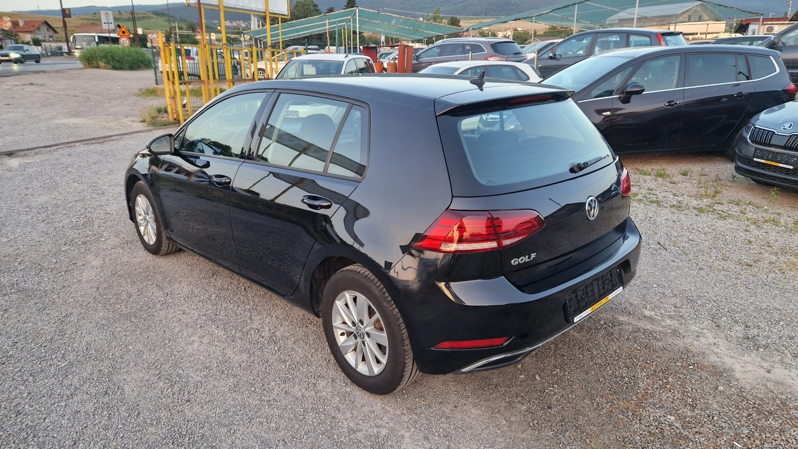 VW Golf 1.6 TDi DSG - изображение 4