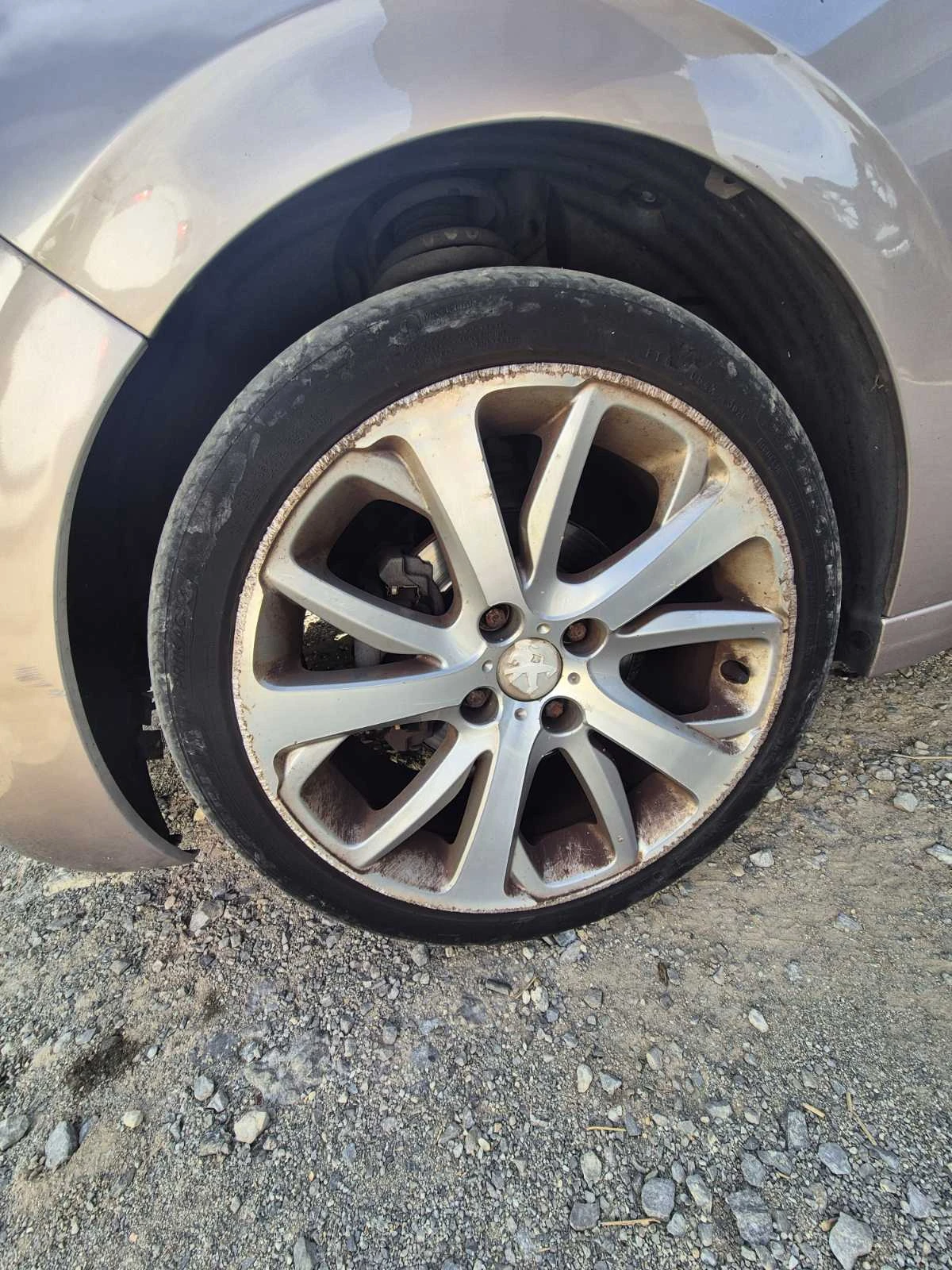 Peugeot 208 1.6 HDI 92hp | Mobile.bg � ����������� 7