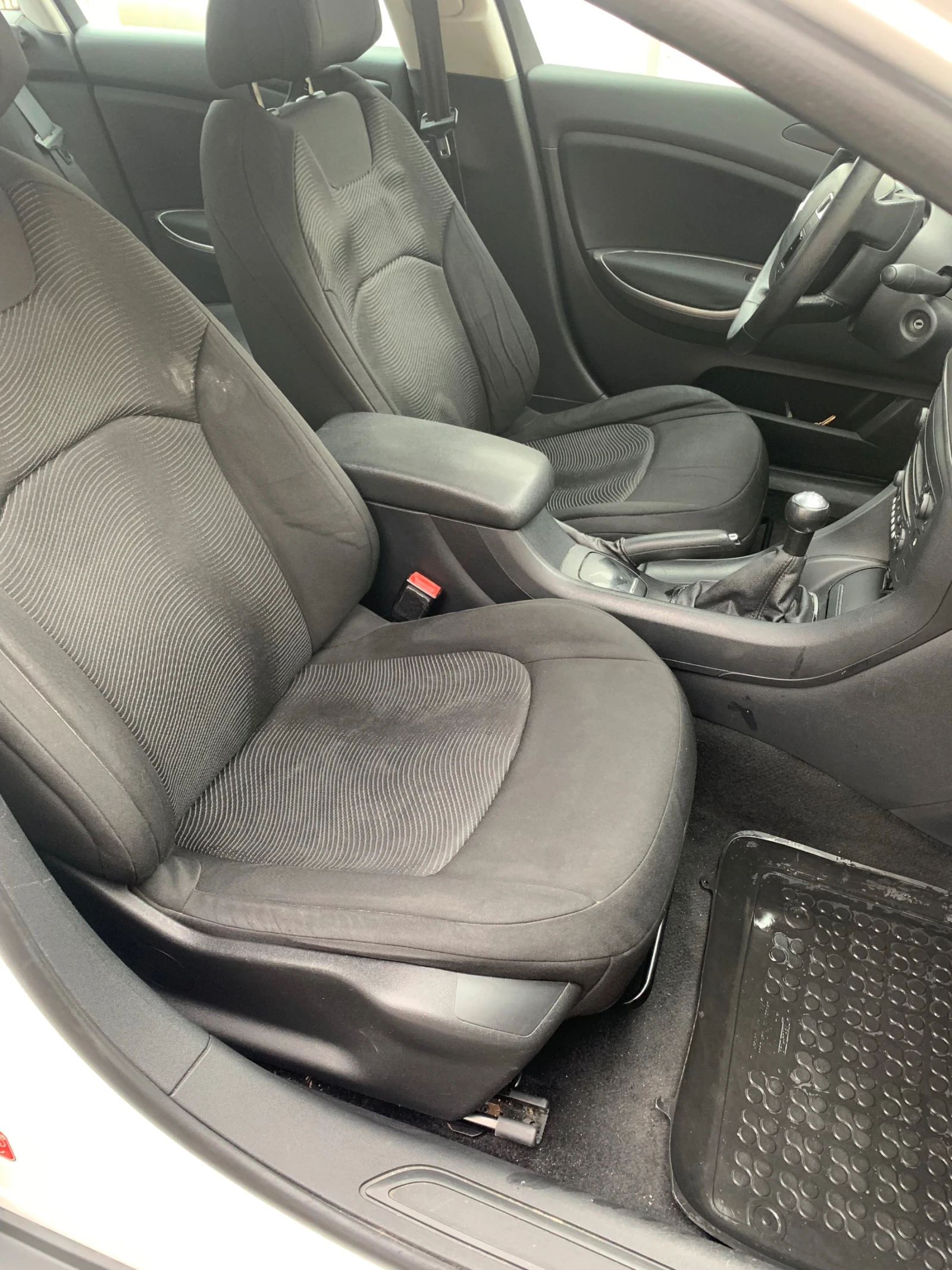 Citroen C5 1.6 HDI - изображение 10