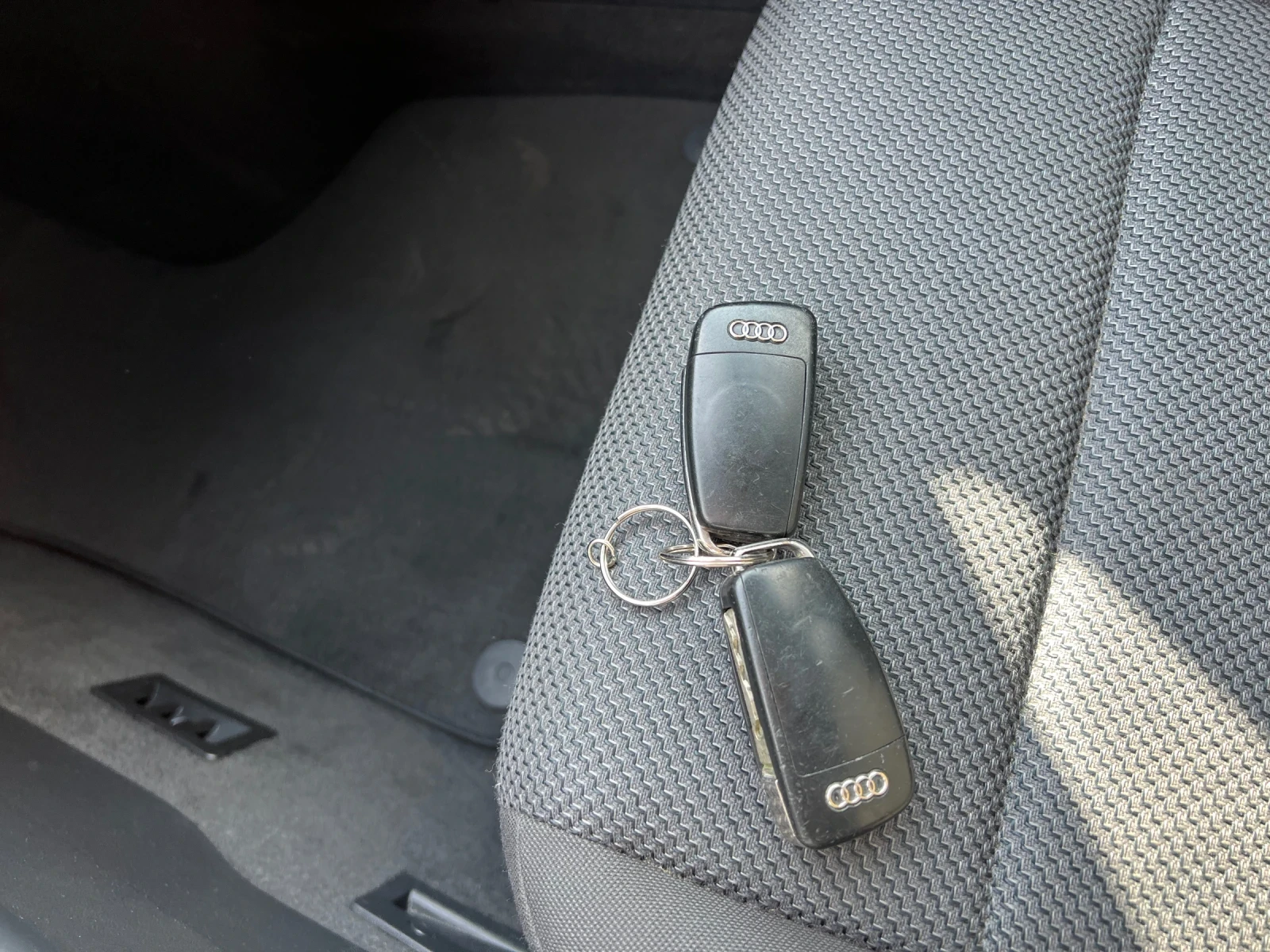 Audi A3 1.6TDI S-TRONIC | Mobile.bg   15