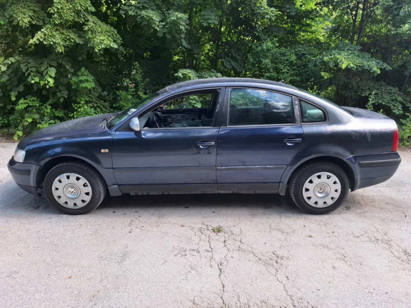 VW Passat 1, 9 tdi 110ks - изображение 2