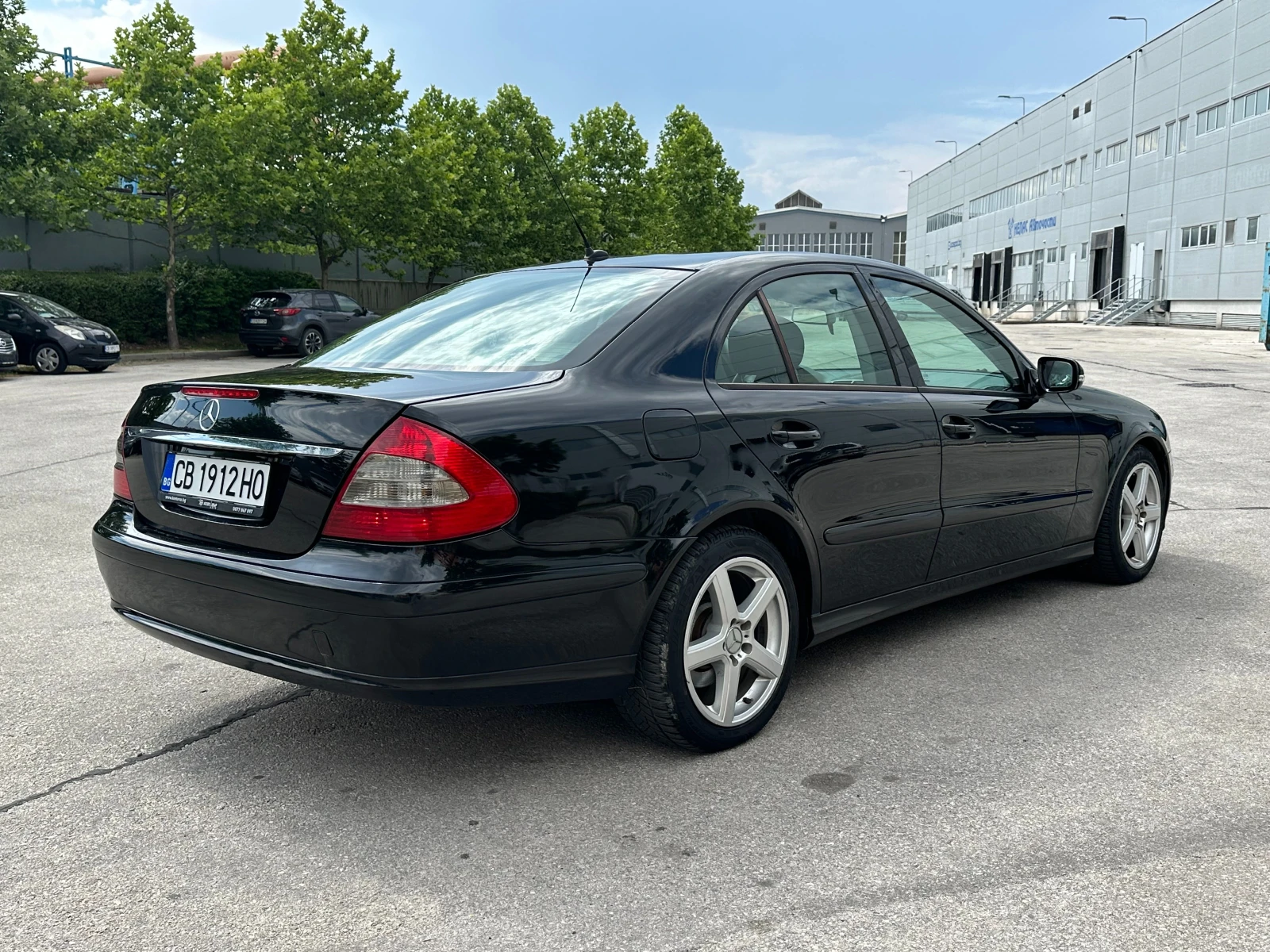 Mercedes-Benz E 200 2.2d 136 к.с./facelift - изображение 4