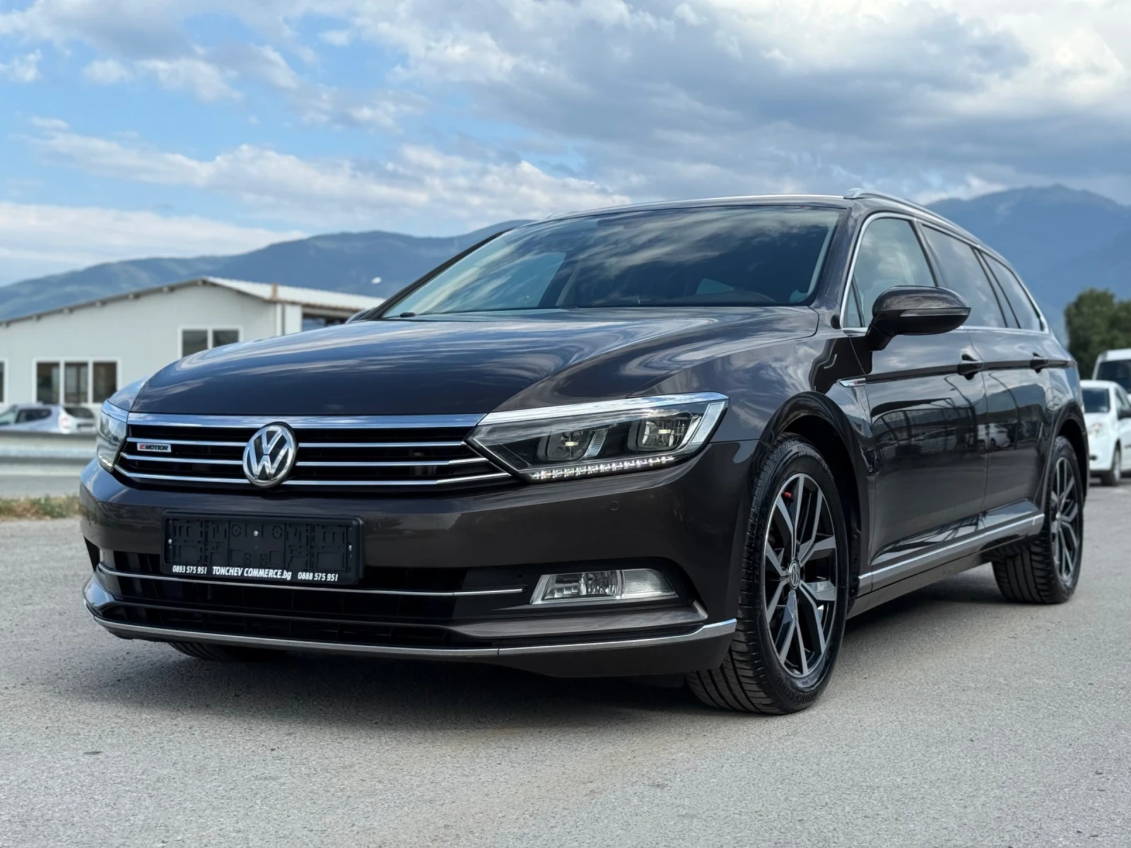VW Passat 2.0-TDI-HIGHLINE-4 MOTION-AUTOMAT-LED-DIGITAL-FULL - изображение 3