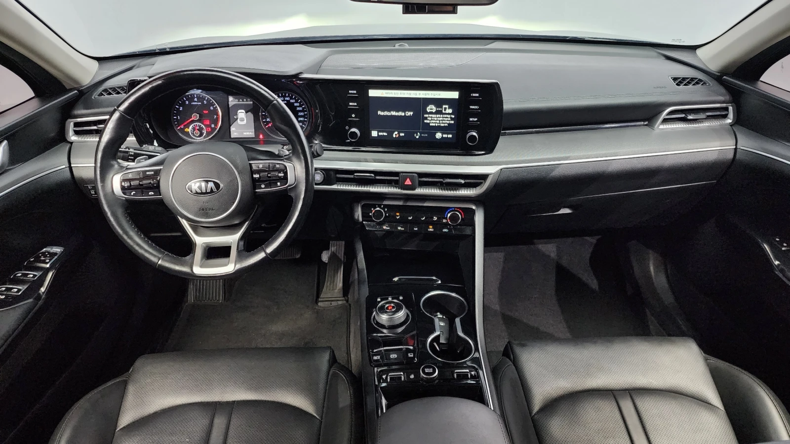 Kia K5 2.0LPI STANDARD - изображение 6