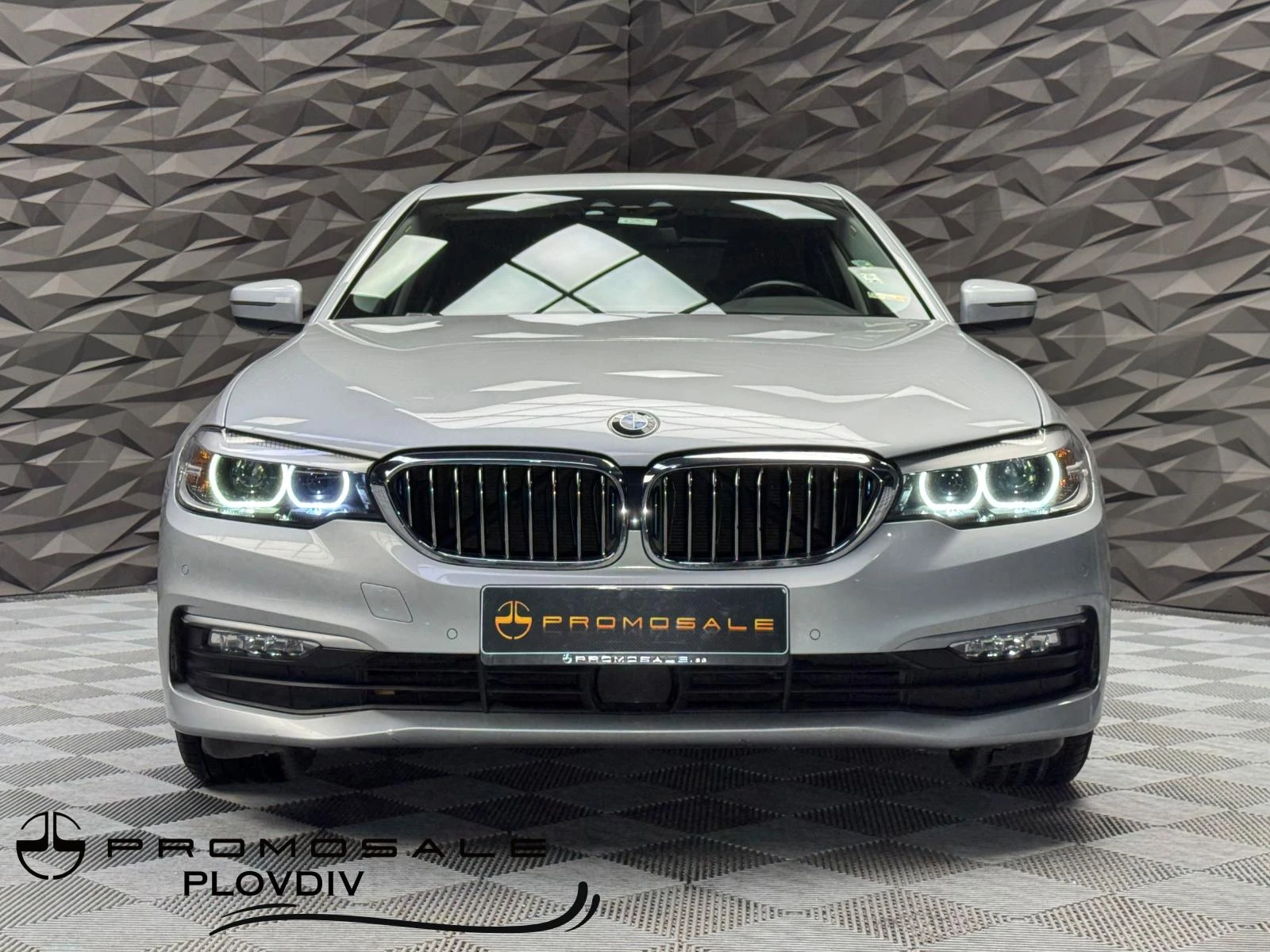 BMW 530 E iPerformance Обдухване* Camera* Edrive - изображение 2
