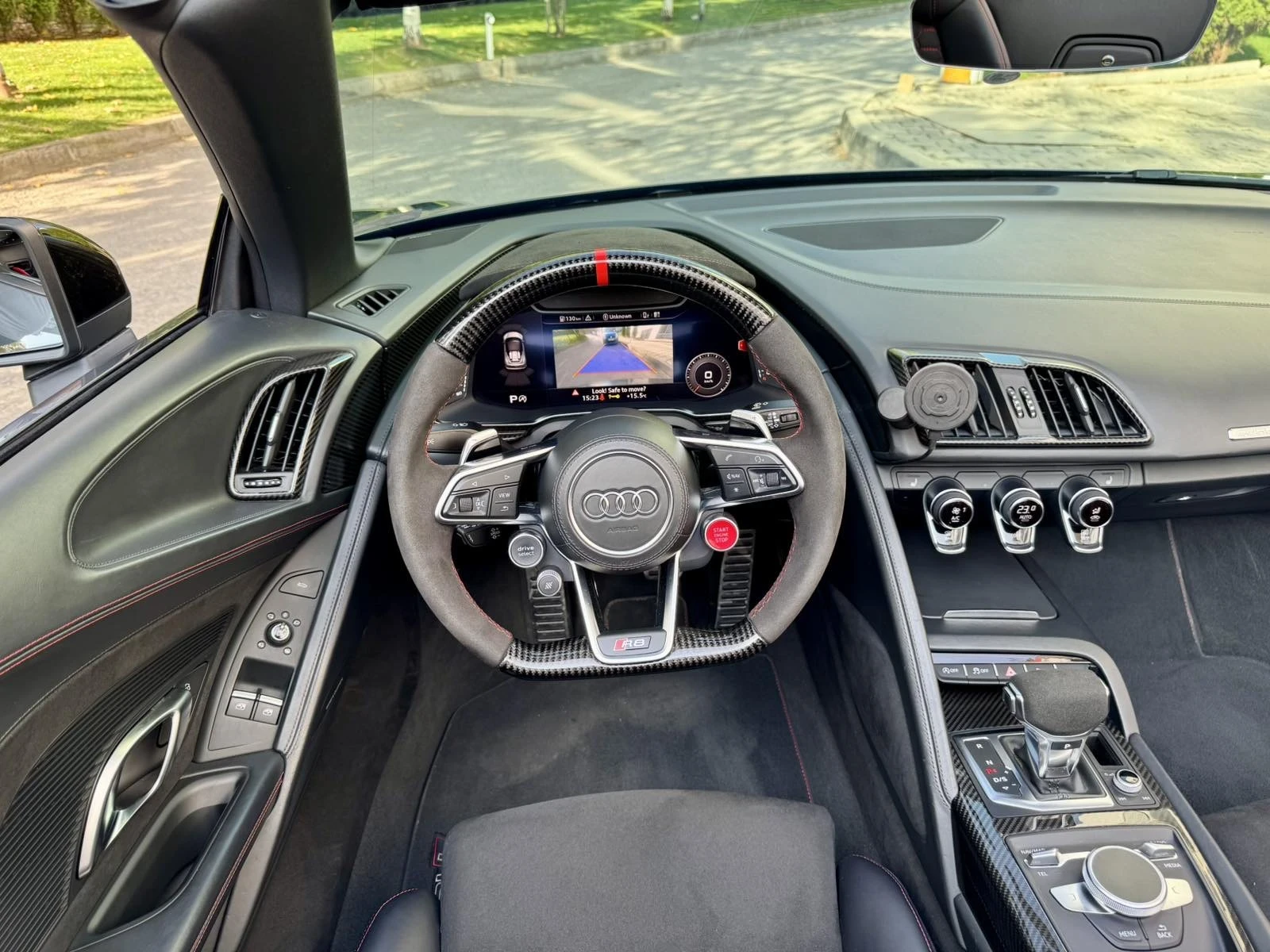 Audi R8 R8 PERFORMANCE CARBON/CERAMIC | Mobile.bg   11